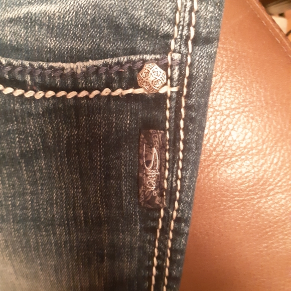 Silver jeans - Picture 9 of 12